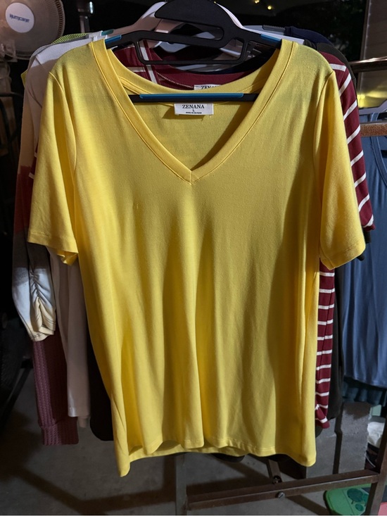 Zenana Outfitters Tops - Zenana Outfitters Yellow V-Neck Short Sleeve Tee